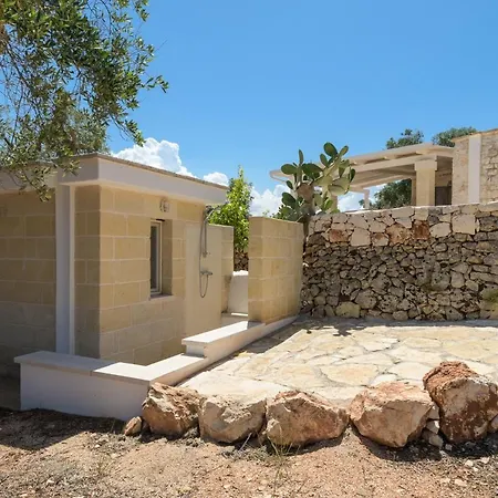 Trullo Cecapesce Con Piscina By Wonderful Italy ヴィラ カロヴィーニョ