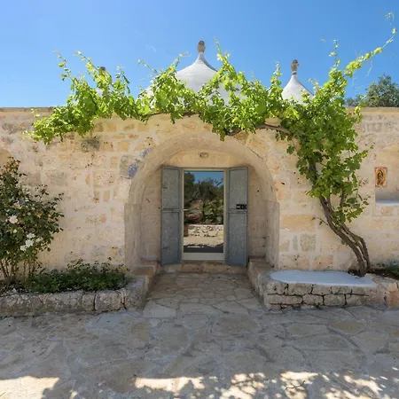 ヴィラ Trullo Cecapesce Con Piscina By Wonderful Italy カロヴィーニョ