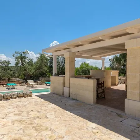 Trullo Cecapesce Con Piscina By Wonderful Italy